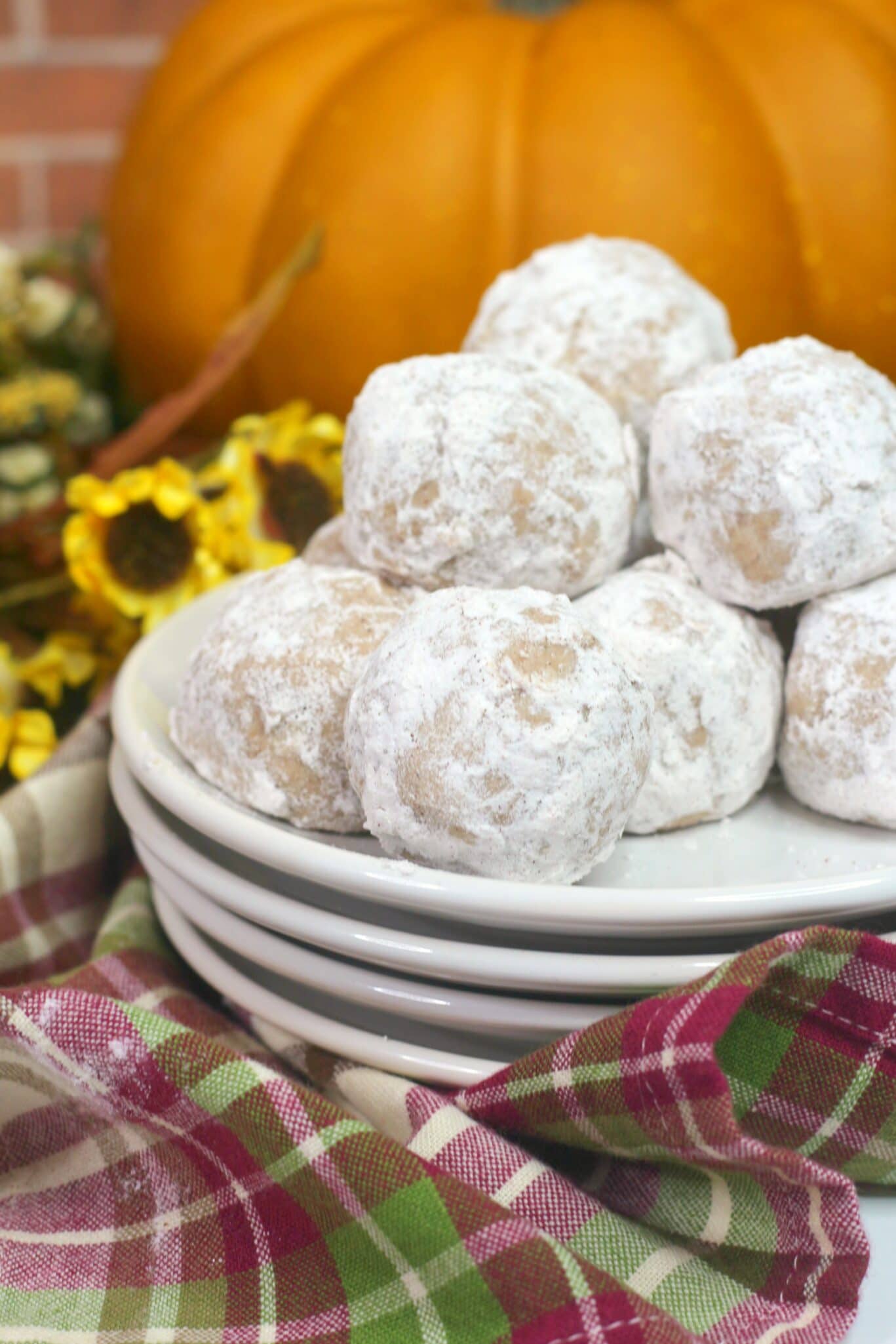 Fail-proof Pumpkin Spiced Snowball Cookies Recipe